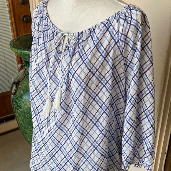 Pheasant style self tie neck blouse size med by chaps - Picture 2 of 7